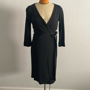 Diane Von Furstenburg Black wrap dress Size 6